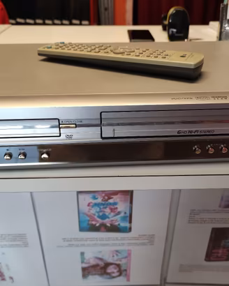 Combi LG VC8804M DVD+VHS