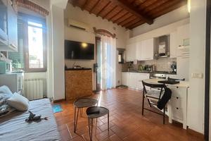 2 LOCALI A FIRENZE