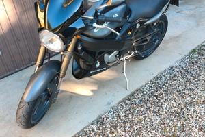 vedo cagiva Raptor 125