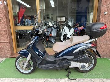 Piaggio Beverly 250 tuo a 40€ al mese