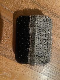 Borsa in velluto nero con perle applicate Pinko