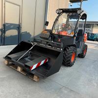 SOLLEVATORE TELESCOPICO AUSA T144H NUOVO