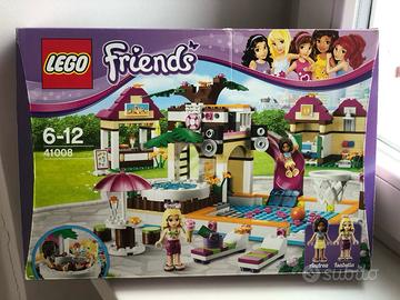 Lego Friends Piscina di Heartlake City