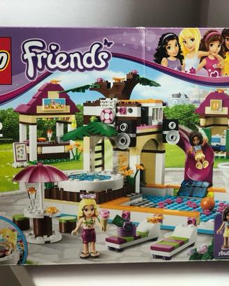 Lego Friends Piscina di Heartlake City