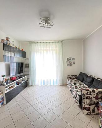 6 LOCALI A CASTIGLIONE TORINESE