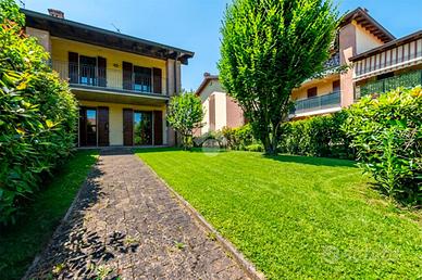 PORZIONE DI BIFAMILIARE A REGGIO NELL'EMILIA