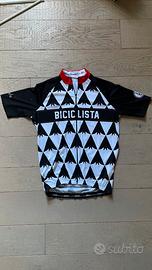 Biciclista maglia ciclismo