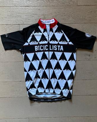 Biciclista maglia ciclismo