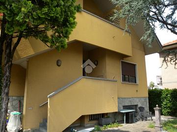 3 LOCALI A UBOLDO