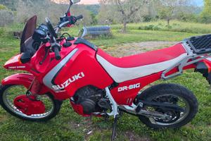 Suzuki DR 750 Big