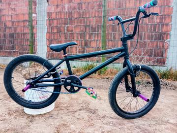  BMX competition rifatta