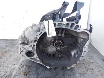 3030064030 CAMBIO MANUALE 6M TOYOTA COROLLA VERSO 