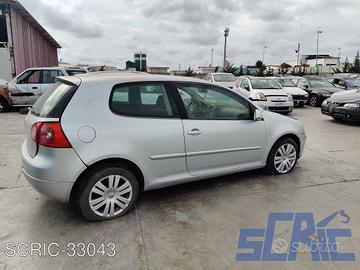 VW GOLF 5 1K1 2.0 TDI 16V 140CV 03-08 esterno