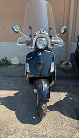 Vespa gts 300
