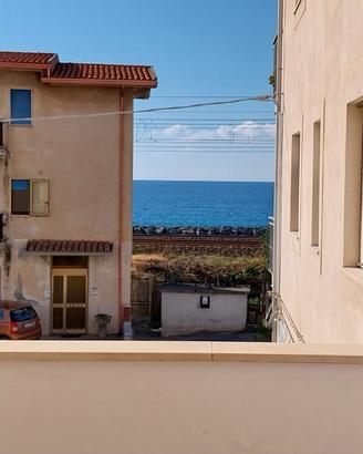 Trilocale vista mare