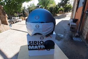 casco nuovissimo 