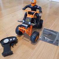 Quad radiocomandato con telecomando