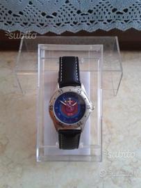 Orologio, manuale, cartoline, spilla Carabinieri