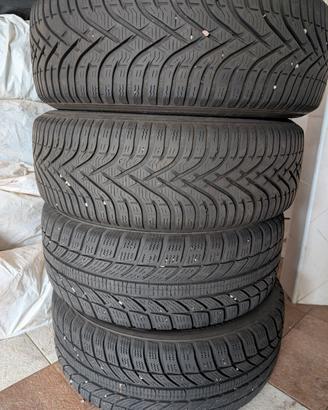 Kit 4 Ruote Complete 195/55 R15

