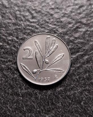 2 Lire 1957 Ape e Ulivo Italia