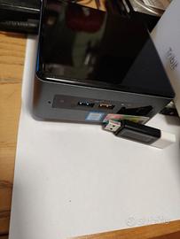 NUC MINI PC i5 WINDOWS 11 PRO E 512 GB + 512GB