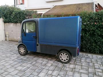 Aixam Mega furgonato