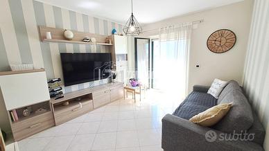 Grazioso trivani con terrazzo e box auto!