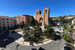 Stanza uso studio - ufficio