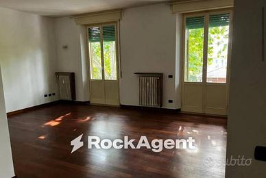 Appartamento di 124 m² con 4 locali a Parma