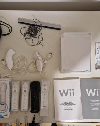 Nintendo Wii bianca super accessoriata