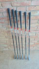 Set di ferri Taylomade R11