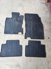 Set tappetini in gomma per  Nissan Qashqai j11