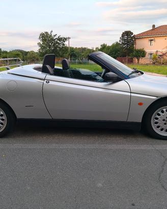 Alfa Romeo spider gtv