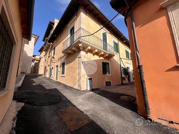 3 LOCALI A L'AQUILA