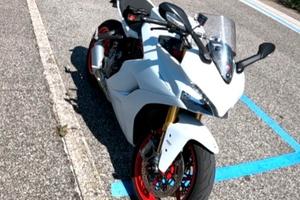 ducati supersport  939s