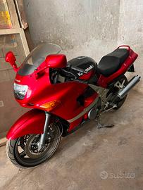 Kawasaki zzr 600