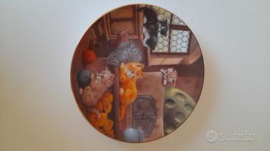 Piatto con gattini in porcellana Khala