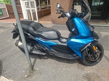 BMW C 400 X    BMW C400X RICAMBI