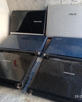6 netbook Acer Samsung Asus Packard bell