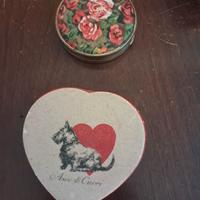 Contenitori polveri trucco antichi