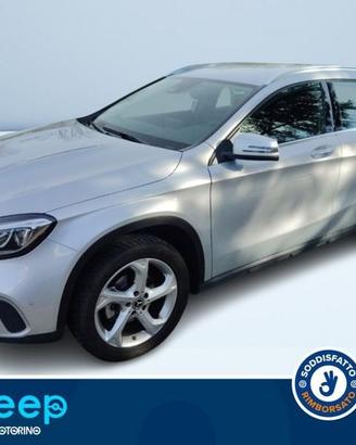 Mercedes-Benz GLA 200 D SPORT AUTO
