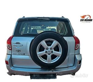 RICAMBI PER TOYOTA RAV4 III 2.2 TDi 136 cv 2010