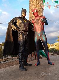Supereroe per feste Batman e Spiderman