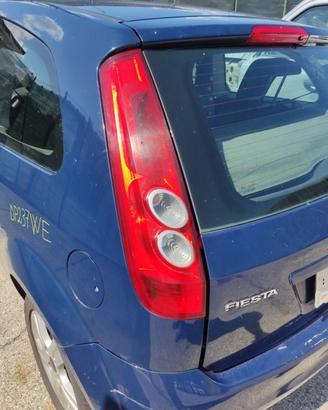 Fanale posteriore sinistro FORD FIESTA del 2008