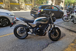 Una comoda moto in giro per la città ed oltre