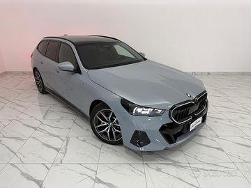BMW 520 D TOURING M-SPORT PRO TETTO PANORAMICO