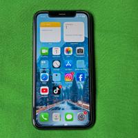 Apple iPhone XR