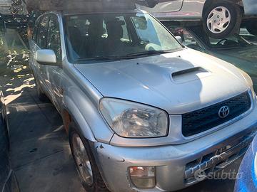 RICAMBI TOYOTA RAV 4 2.0 DIESEL ANNO:2002