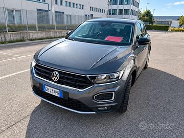 Volkswagen T-Roc 2.0 TDI SCR 150 CV DSG Style Blue