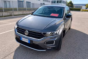 Volkswagen T-Roc 2.0 TDI SCR 150 CV DSG Style Blue